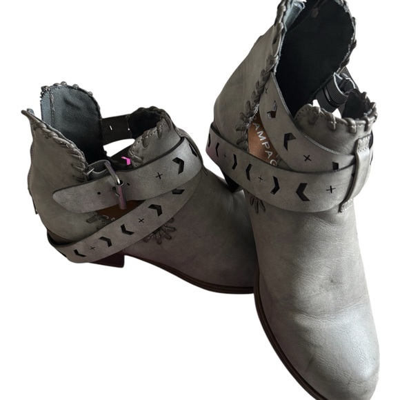 Rampage Stone Gray Ankle Boots With Box - Picture 4 of 5